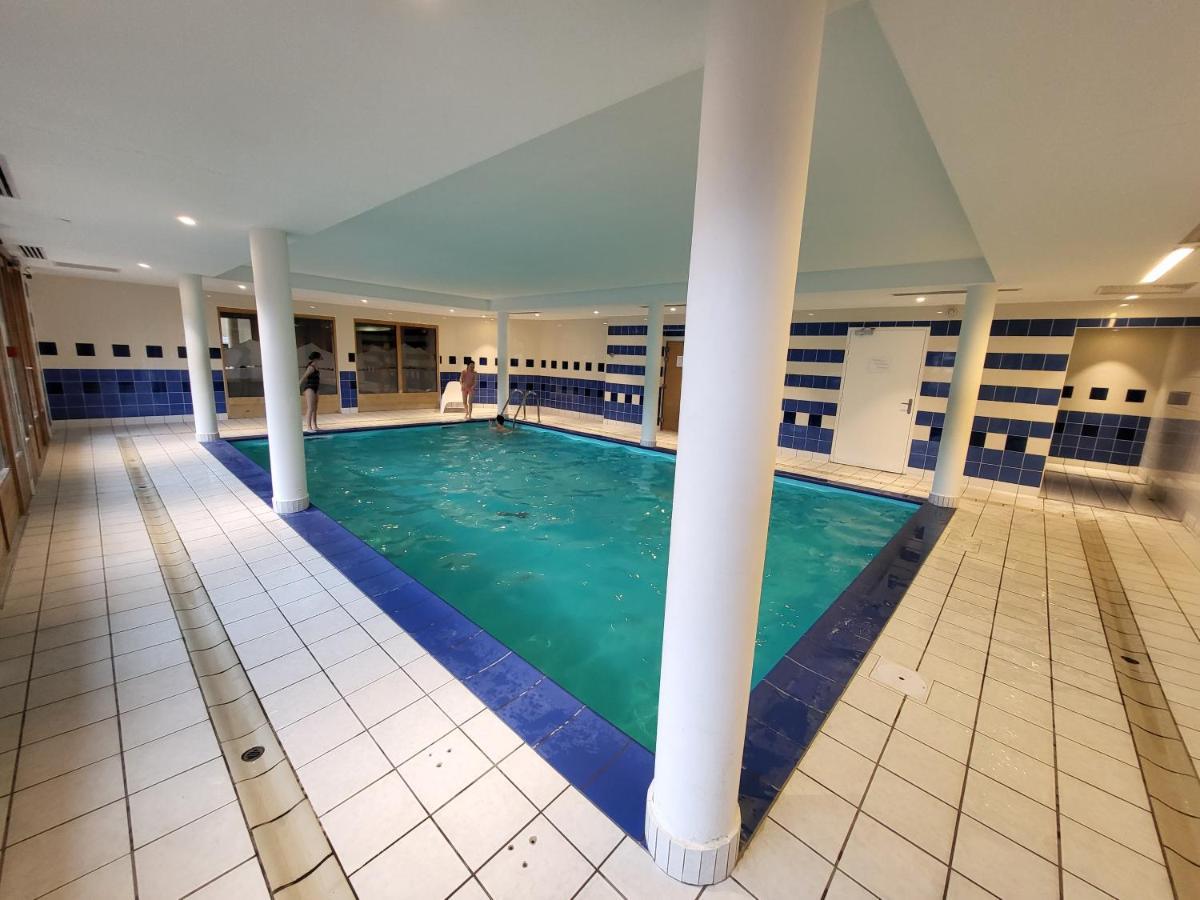Appartement Dans Chalet Avec Piscine Couverte Saint-Gervais-les-Bains Exterior foto